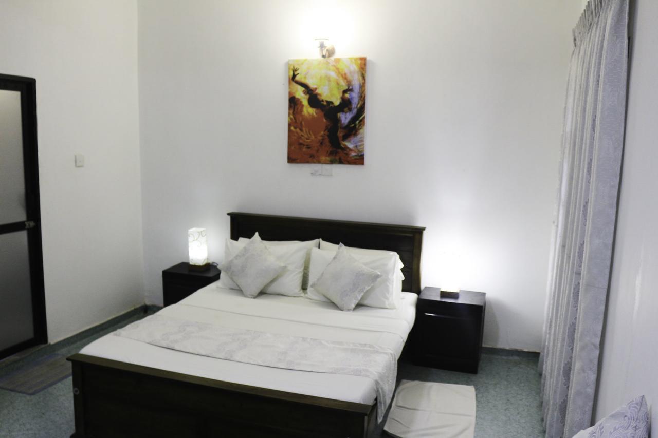 Yoho Travellers Residence Kandy Luaran gambar