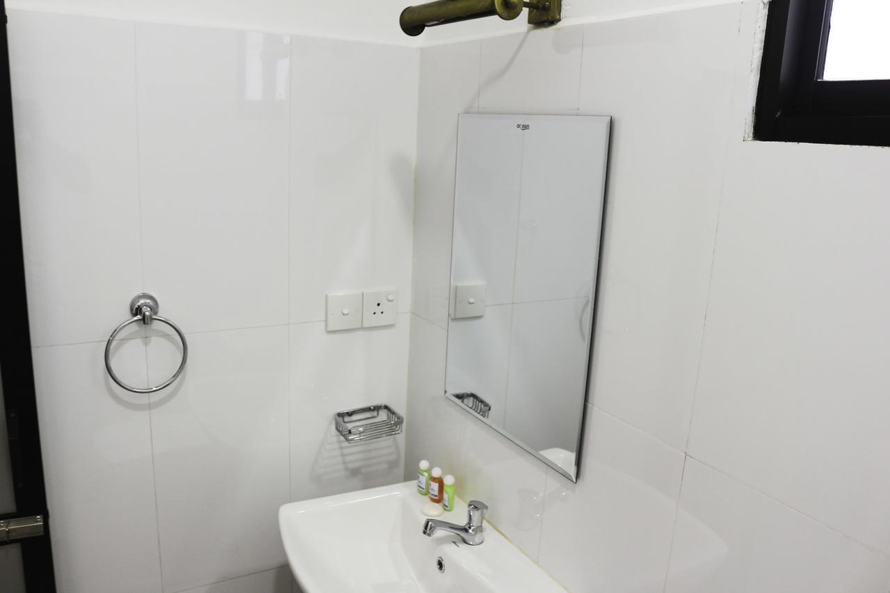 Yoho Travellers Residence Kandy Luaran gambar