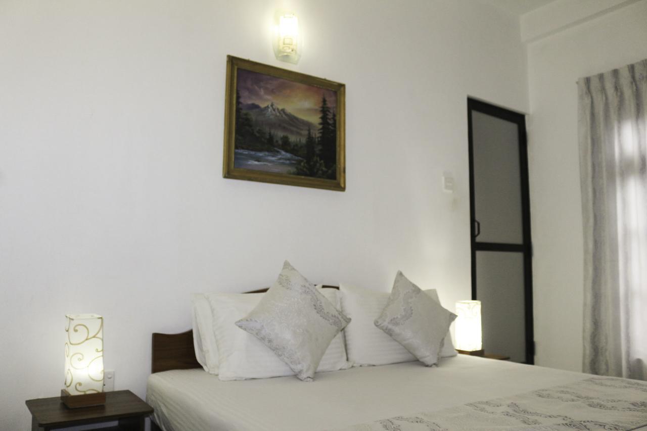Yoho Travellers Residence Kandy Luaran gambar