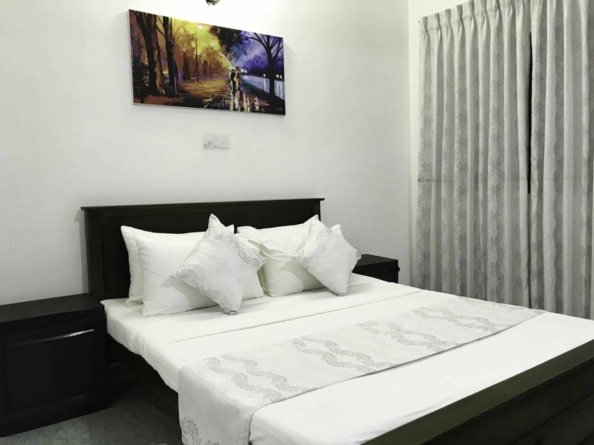 Yoho Travellers Residence Kandy Luaran gambar